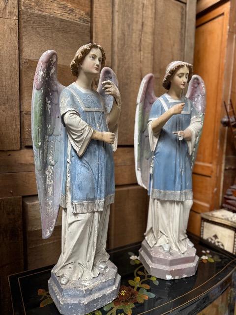 PAIR ANGELS 